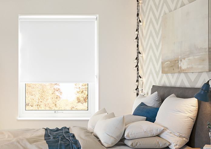 Florenza (Blackout), Fresh White - Twist&Fit Roller Blind - Image 3
